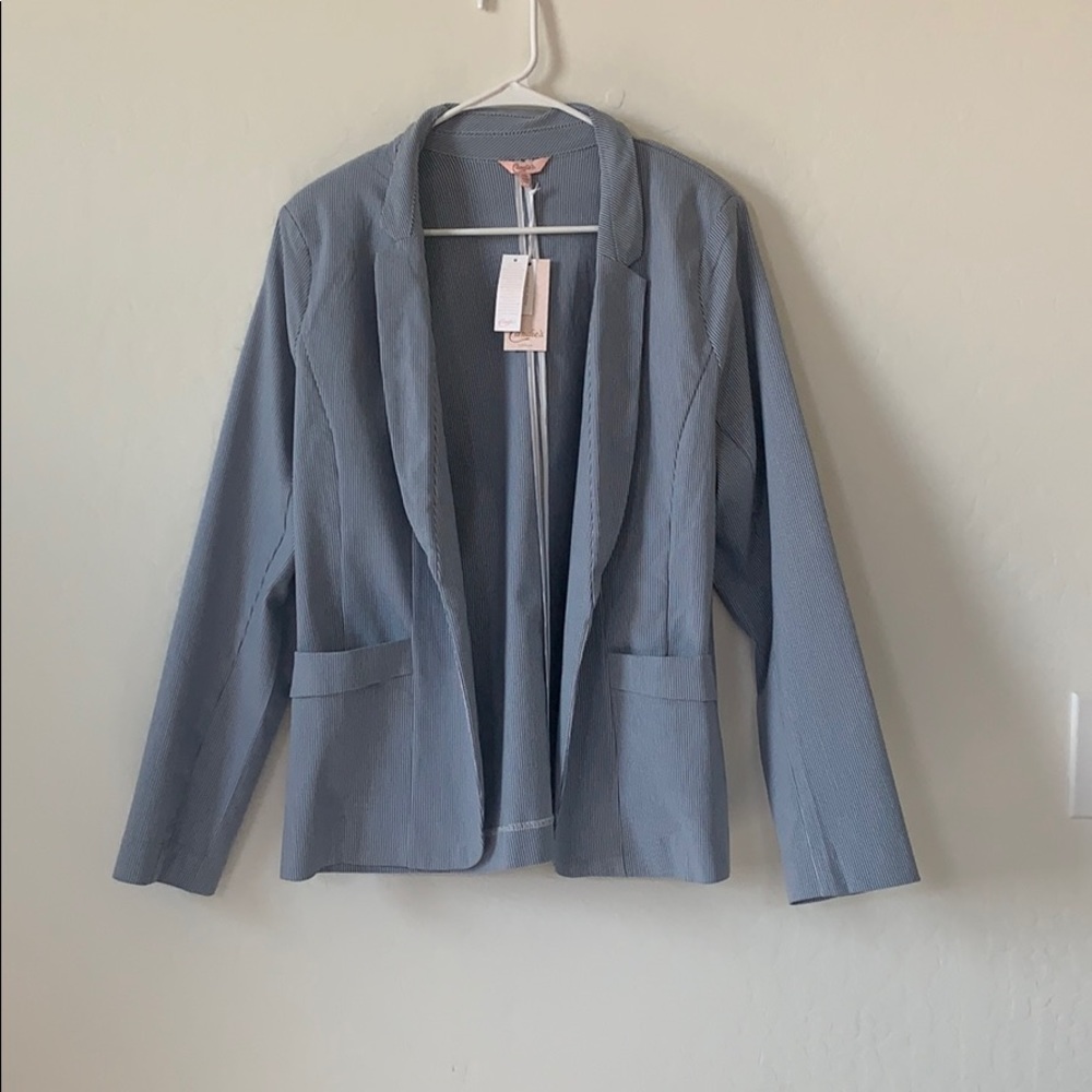 Stretchable casual blazer with pockets ( juniors)